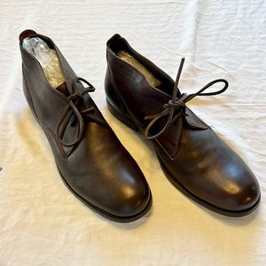 Frye Phillip Chukka 10.5 EUC Worn Once. Brown.